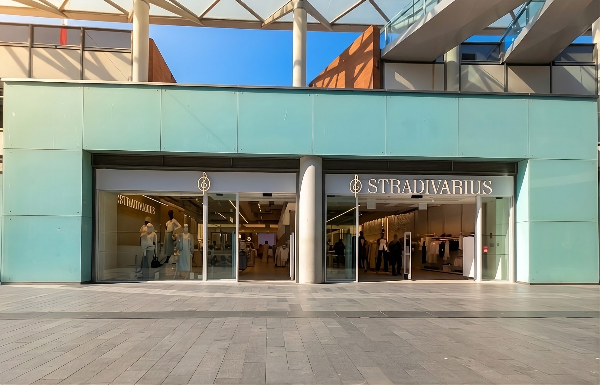 Loja Stradivarius